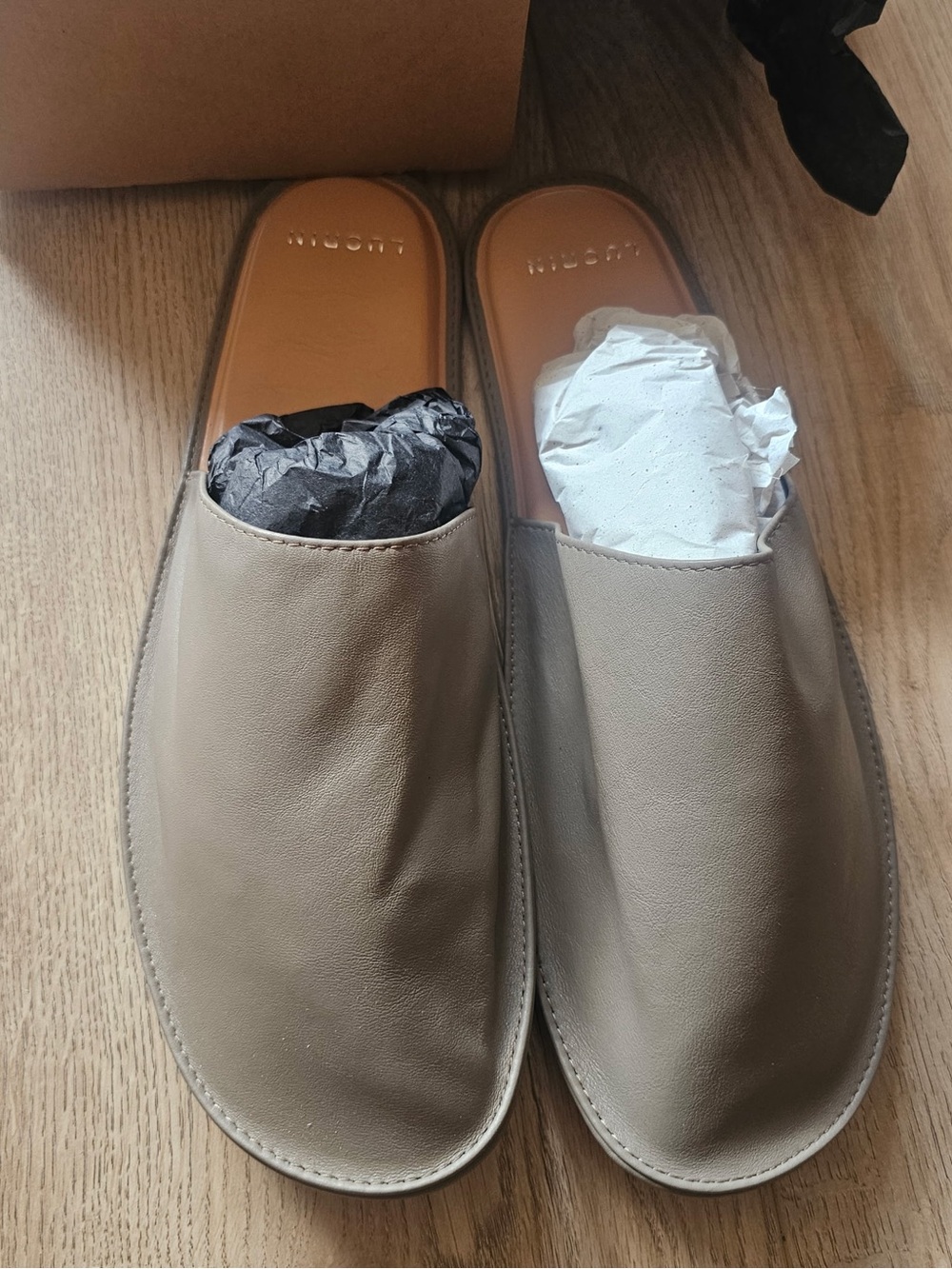 LUCRIN Geneva Men's Leather Slippers – Unused – $359 Retail
